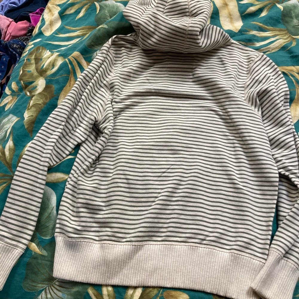 AE striped hoodie - Picture 4 of 4